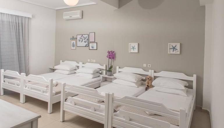 Aqua Beachfront Elegant Hotel